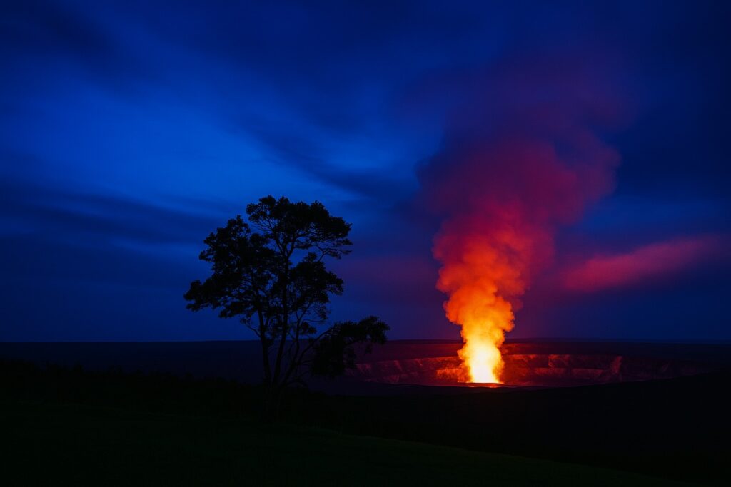 Volcano House Hawai