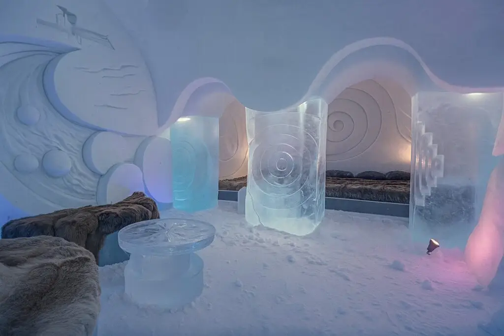Arctic Snowhotel & Glass Igloo
